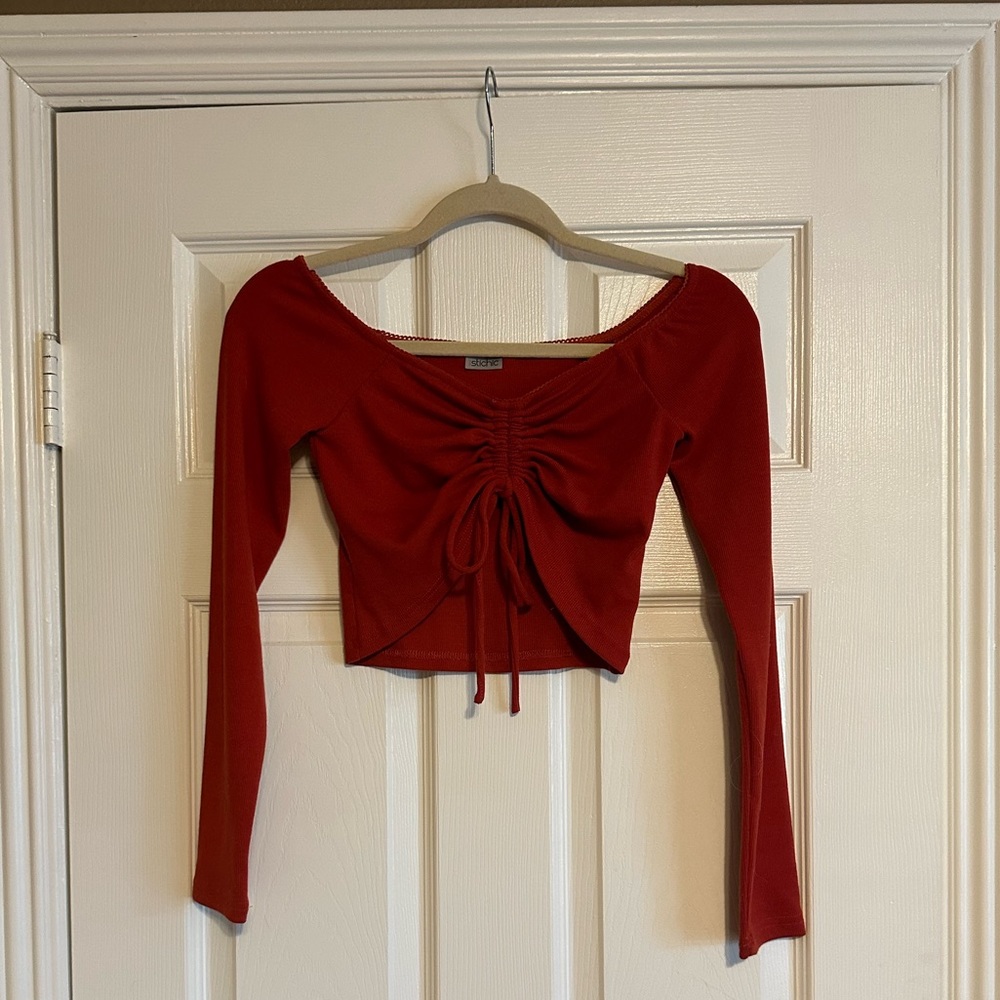 Adjustable crop top